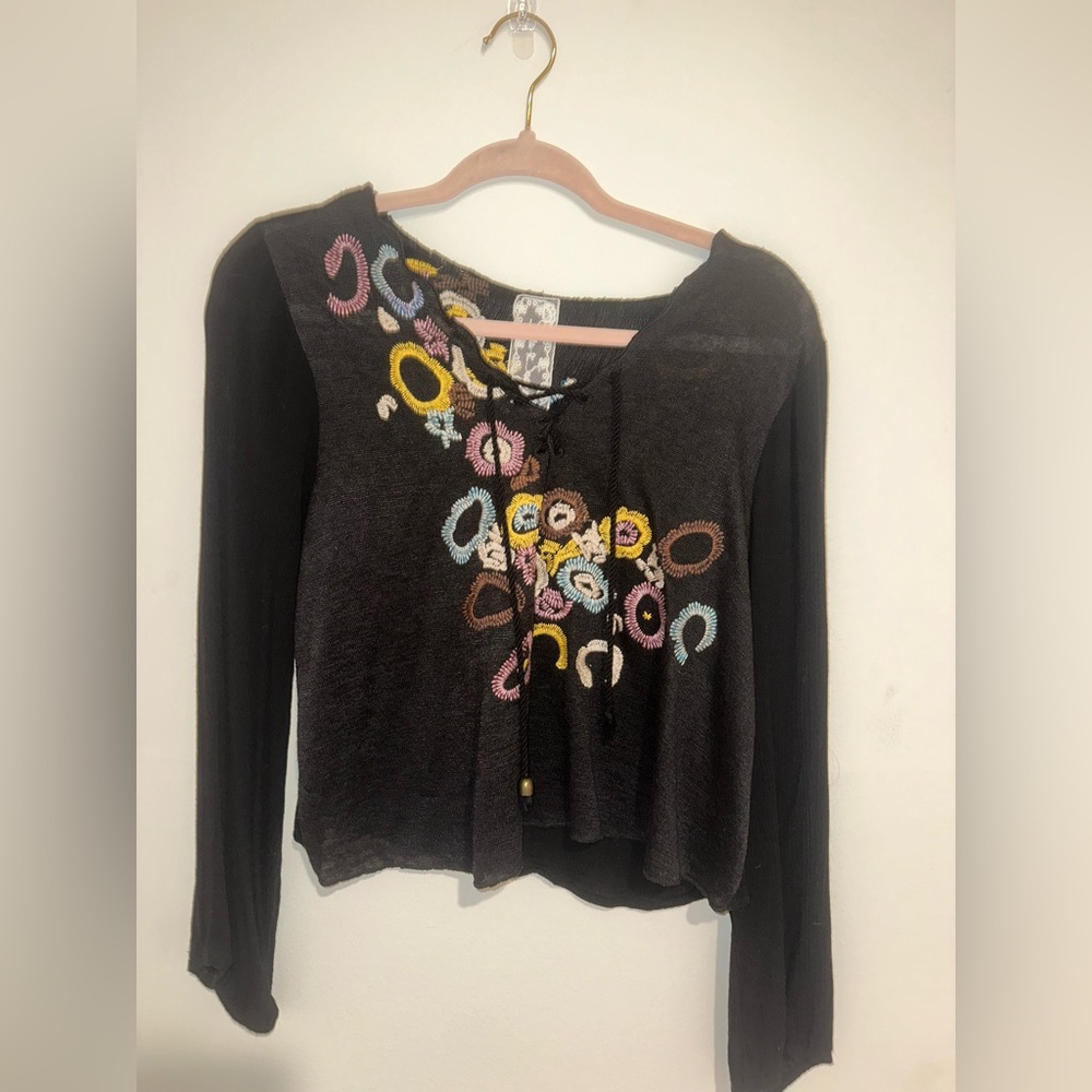 Flower detailed top